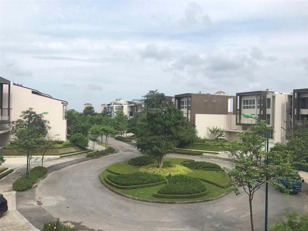Bán biệt thự khu q ciputra kđt nam thăng long 428m² nội thất đẹp  view sân golf
