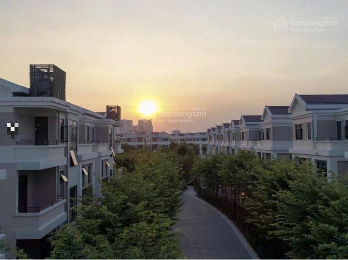 Bán shophouse starlake tây hồ tây khu vip  vị trí trung tâm  giá tốt nhất