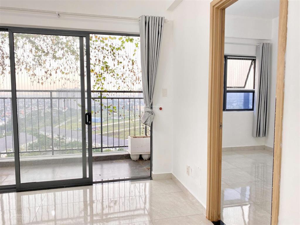 Mình cần bán căn thủ thiêm garden 2pn2wc giá 3,3 tỉ