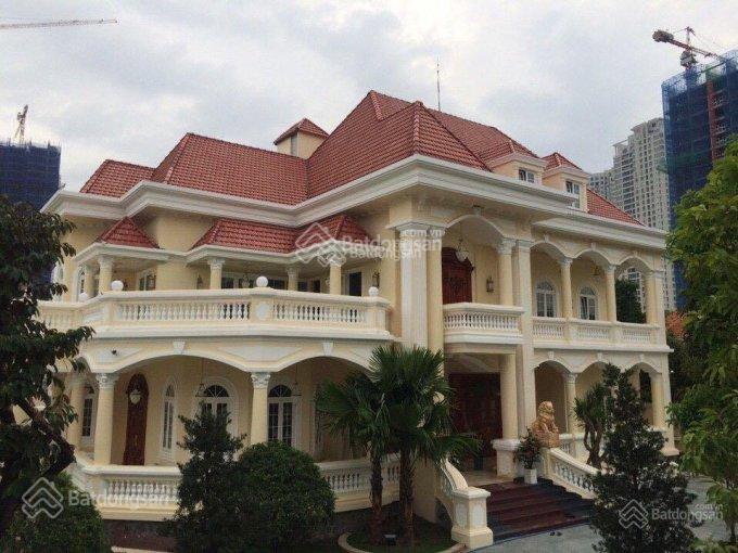 Thật 100% rẻ 1215m2 dinh thự (30x45m) hồ bơi hầm 3 lầu vincom thảo điền
