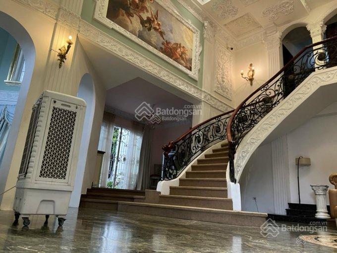 Thật 100% rẻ 1215m2 dinh thự (30x45m) hồ bơi hầm 3 lầu vincom thảo điền