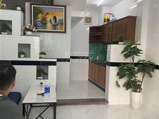 Thật chỉ 14.9 tr/tháng cho thuê nhà 4 lầu 3 phòng ngủ 4 wc. 4.1x8m 32m2. hoàng hoa thám, p5 pn
