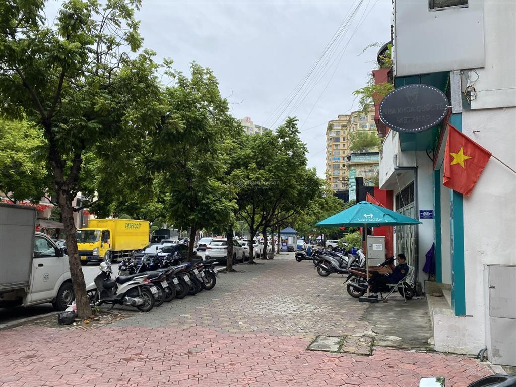 Bán nhà phố trung hòa, cầu giấy, 70m2*7t, mt6m, nhà đẹp, kinh doanh đỉnh, thang máy xịn. giá 35 tỷ