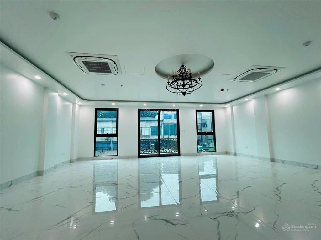 Bán nhà mới phân lô hiếm ở ngay, dân trí cao, cực đẹp, mạc thái tổ, cầu giấy, 60m2*7t. giá 34.5 tỷ