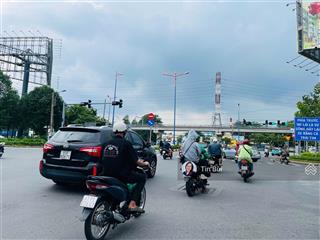 Bán căn góc mtkd nam hòa  127m2 ngang 5.15  8.5 tỷ  cho thuê 15tr/tháng  300m ra ga phước long