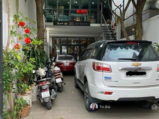 Bán nhà 3 tầng mới tinh, mặt tiền tây hòa sát xn, dt 205m2 thu nhập 60tr/tháng. sân đậu 4 ô tô