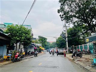 Bán đất 2 mtkd đoạn sung nhất hồ bá phấn, đối diện trường ngô thời nhiệm. 500m ra ga metro  xn