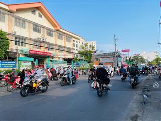 10 tỷ nhỉnh bán nhà mtkd đỗ xuân hợp. kd đa nghành cực kỳ sầm uất. kế global city. sẵn thu nhập