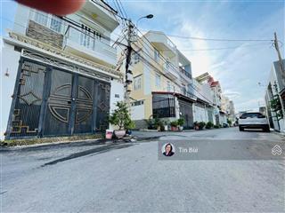 Bán đất đỗ xuân hợp ngay kdc nam hòa, xe tải đỗ cửa. dt 82,5m2 ngang 5.5m siêu hiếm. xây đc 4 tấm