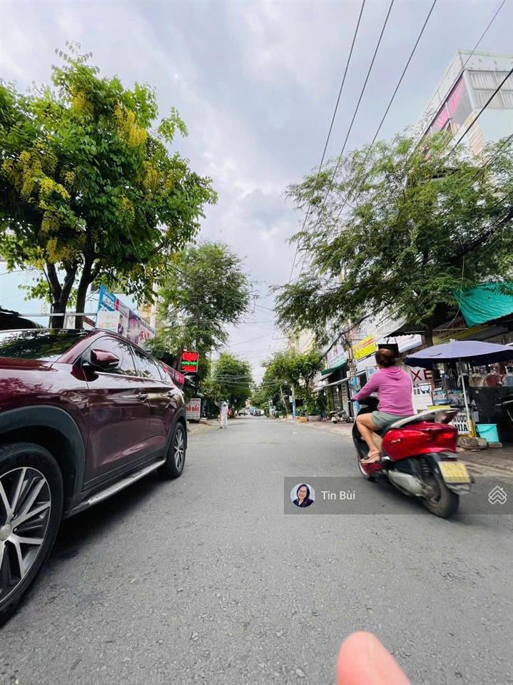 Giá kịch sàn! bán đất mặt tiền đường 3 phước bình, 1 trục thông đỗ xuân hợp. sẵn thu nhập