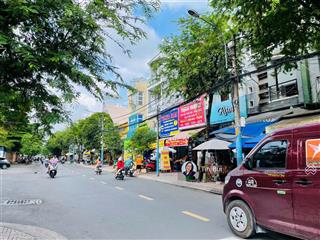 Nhà đẹp giá tốt  bán nhà ngay đại lộ 3, đường 16m có lề thông đỗ xuân hợp, liền kề global city