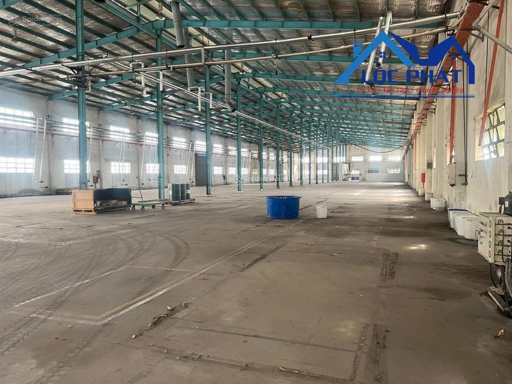 Bán nhà xưởng 30.100m2 giá chỉ 140 tỷ (5,6 triệu usd) kcn nhơn trạch đồng nai 0937 980 ***