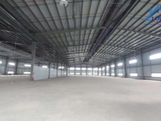 Cho thuê nhà xưởng mới 100% dt 2.600m2 giá chỉ 290 triệu. trong kcn long thành  đồng nai