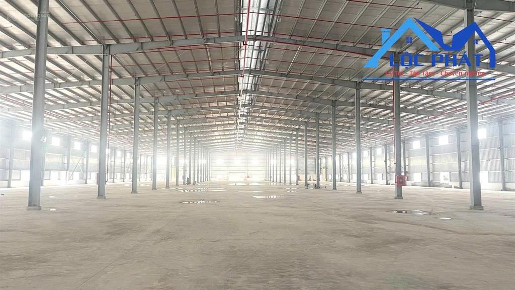 Cho thuê xưởng mới 100% 15.000m2 giá chỉ 1,39 tỷ. kcn nhơn trạch  đồng nai 0937 980 ***