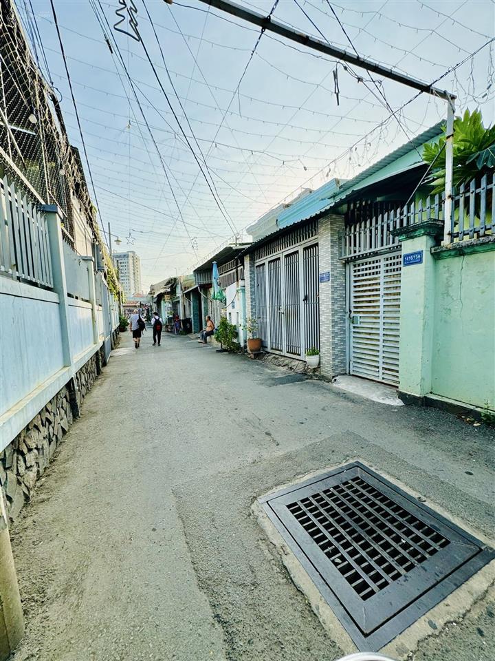 Bán gấp đất tặng nhà c4 hẻm ô tô, sát mặt tiền lê đức thọ, gò vấp 113m2 giá mới 8,9tỷ