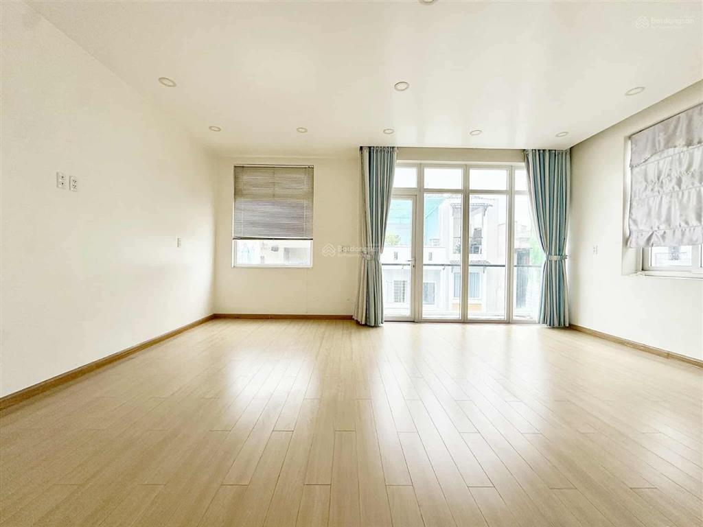Villa cực đẹp ngang 6,5m, 4tầng hẻm xe hơi 1/ kế bên chợ an nhơn, lê đức thọ phường gò vấp 11,9t tl
