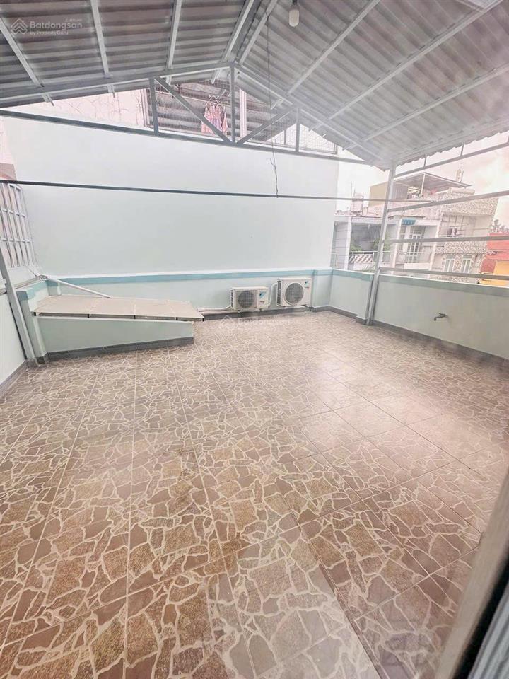 Bán nhà 4 lầu dt 115m2 ngang 5,5x21m hẻm ô tô tải sát mặt tiền lê văn thọ phường 11 gò vấp chỉ 12xx