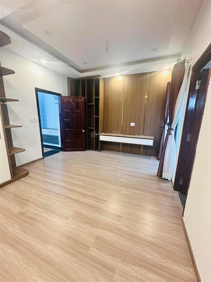 Bán nhà 4 lầu dt 115m2 ngang 5,5x21m hẻm ô tô tải sát mặt tiền lê văn thọ phường 11 gò vấp chỉ 12xx