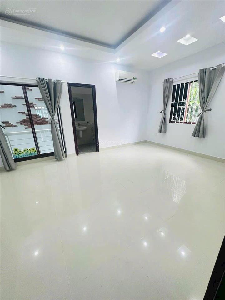 Bán nhà 4 lầu dt 115m2 ngang 5,5x21m hẻm ô tô tải sát mặt tiền lê văn thọ phường 11 gò vấp chỉ 12xx