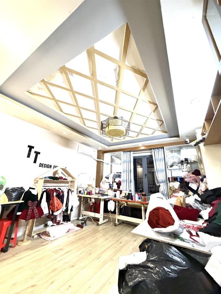 Bán nhà 4tầng hẻm xe hơi sát mặt đường nguyễn văn dung phường. an nhơn giá tốt chỉ nhỉnh 9tỷ còn tl