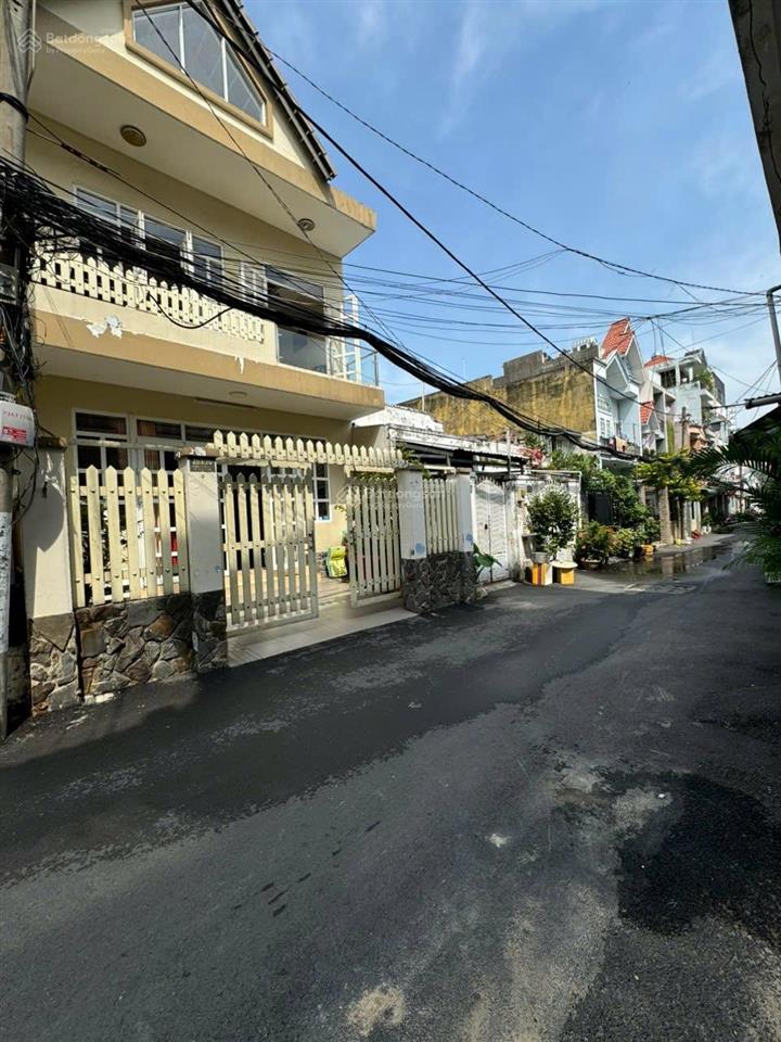 Gấp bán giảm 1tỷ chỉ 12tỷ vị trí đẹp quá nhà ngang 6x16m hẻm xh sát mặt tiền lê đức thọ p17 gò vấp