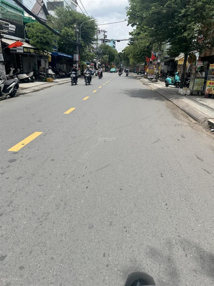 Bán chdv 5tầng 14pn vị trí đẹp hẻm ô tô thông đường số 1 phường 16 gò vấp chỉ nhỉnh 15tỷ tl