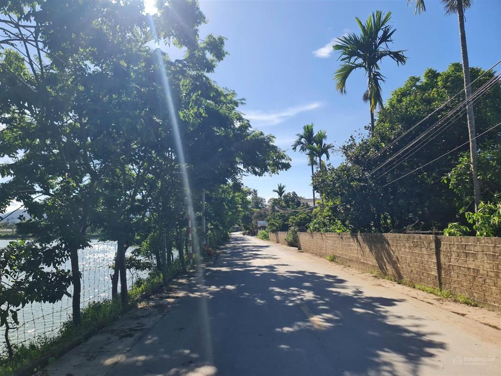 Bán lô đất gần 4000m2 view hồ, mặt đường nhựa tỉnh lộ,tựa sơn hướng thủy mt 45m, sổ đỏ chính chủ