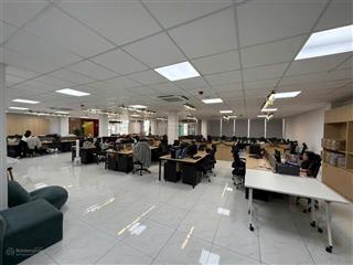Cho thuê sàn văn phòng. diện tích 420m2. nằm trên đường cộng hòa, p.12, tân bình.