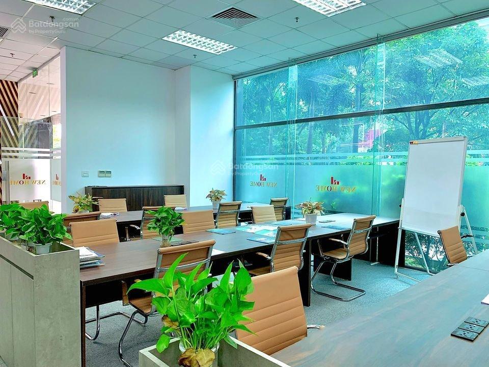 Cho thuê văn phòng diện tích lớn 350m² tại đường hai bà trưng, quận 3. có hỗ trợ giờ làm việc 24/7