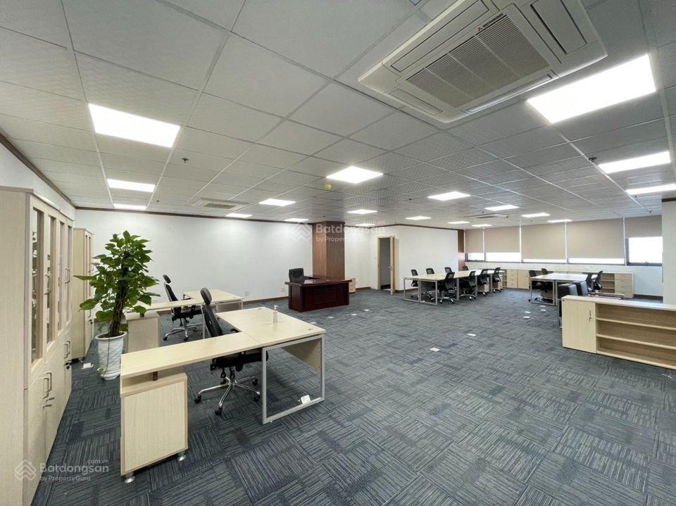 Cho thuê văn phòng diện tích lớn 350m² tại đường hai bà trưng, quận 3. có hỗ trợ giờ làm việc 24/7
