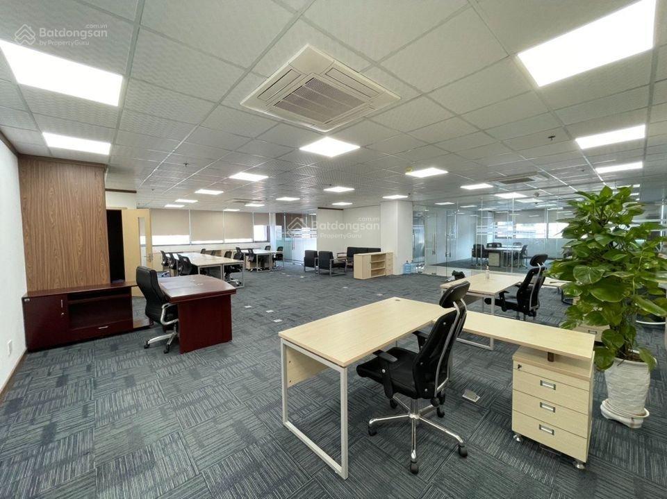 Cho thuê văn phòng diện tích lớn 350m² tại đường hai bà trưng, quận 3. có hỗ trợ giờ làm việc 24/7
