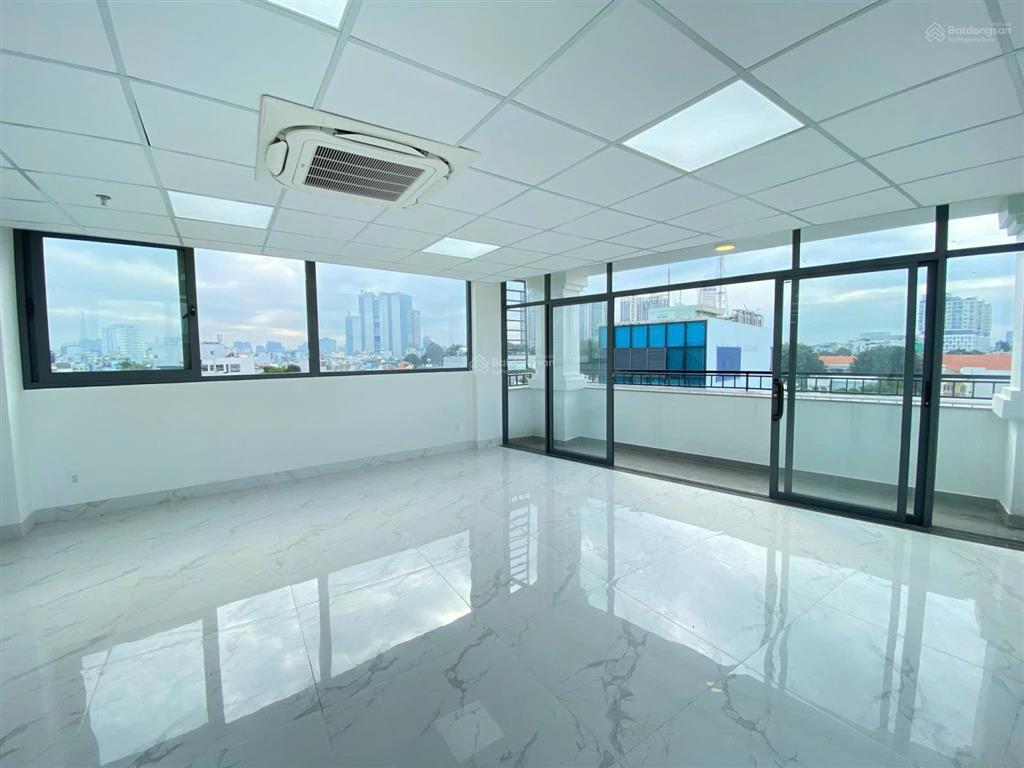 Văn phòng cho thuê diện tích 90m2. tọa lạc ngay trên đường yên thế, p.2, tân bình