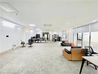 Cho thuê văn phòng trên đường trần huy liệu. diện tích 123m2, giá thuê 26tr