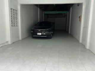 Nhà mtkd trệt lửng 5x20m nằm ngay khu k300 tân bình phù hợp cho kinh doanh, showroom nhỏ, ...