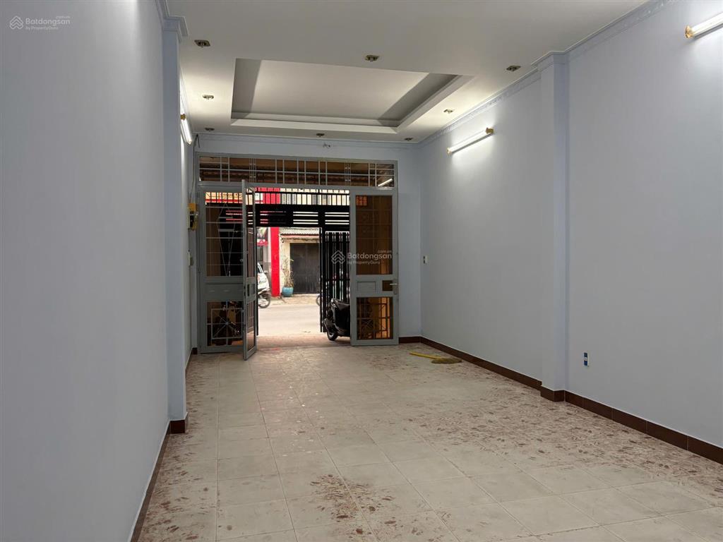 Cho thuê nhà mtkd ngay tại phổ quang, p.4, tân bình. 4x20m trệt 2 lầu giá còn thương lượng