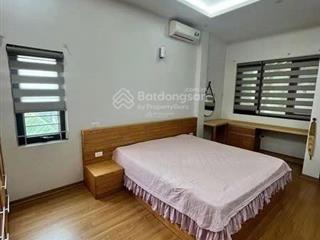 Cực hiếm! cho thuê nhà phố đội cấn, văn cao, 40m2*3.5t, 2pn, đủ đồ. ba bước ra phố