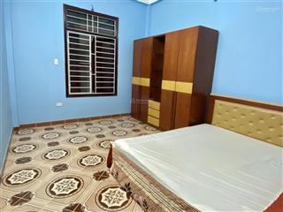 Cực hiếm! bán gấp nhà 2 tầng đường song phương. 40m2*2t, 2pn, 2 thoáng. ba bước ra phố.
