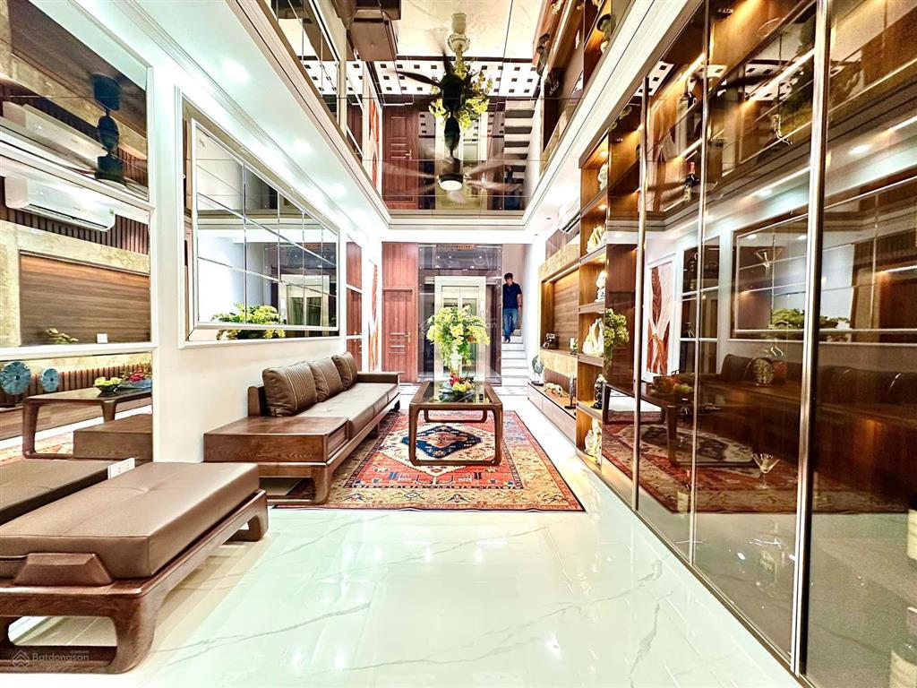 Hiếm! nhà an thượng, ngự câu. chỉ ba bước ra đường ô tô. 50m2*4t, 2 thoáng. xây mới. chỉ hơn 5 tỷ