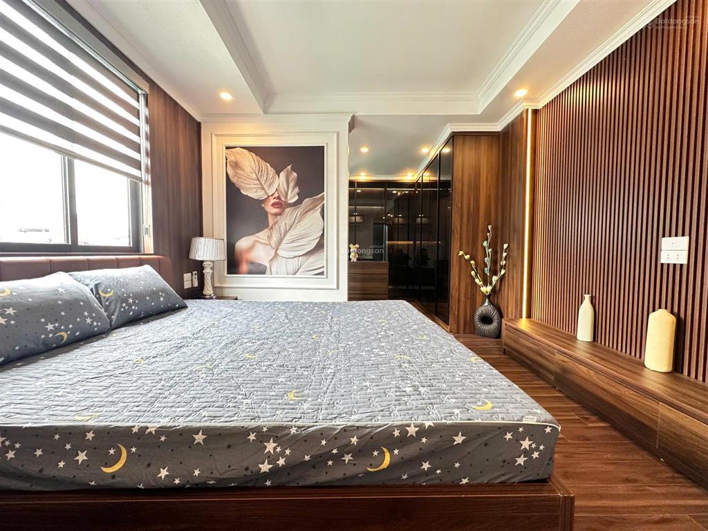 Hiếm! nhà an thượng, ngự câu. chỉ ba bước ra đường ô tô. 50m2*4t, 2 thoáng. xây mới. chỉ hơn 5 tỷ