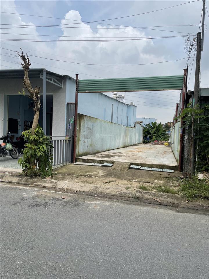 Bán đất đẹp tại xã bà điểm, hóc môn, 4,9 tỷ, 120 m2, nhiều tiện ích chỉ với