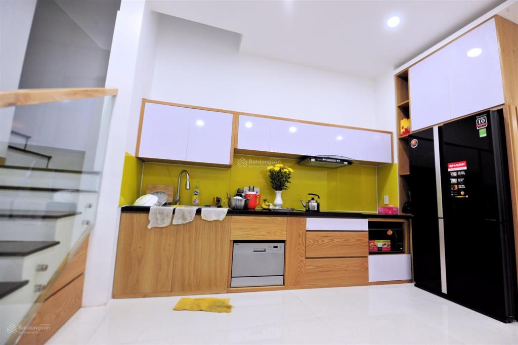 Nhà mặt tiền 82.6m2, 2 phòng ngủ, đường 16, p. long bình, tp. thủ đức