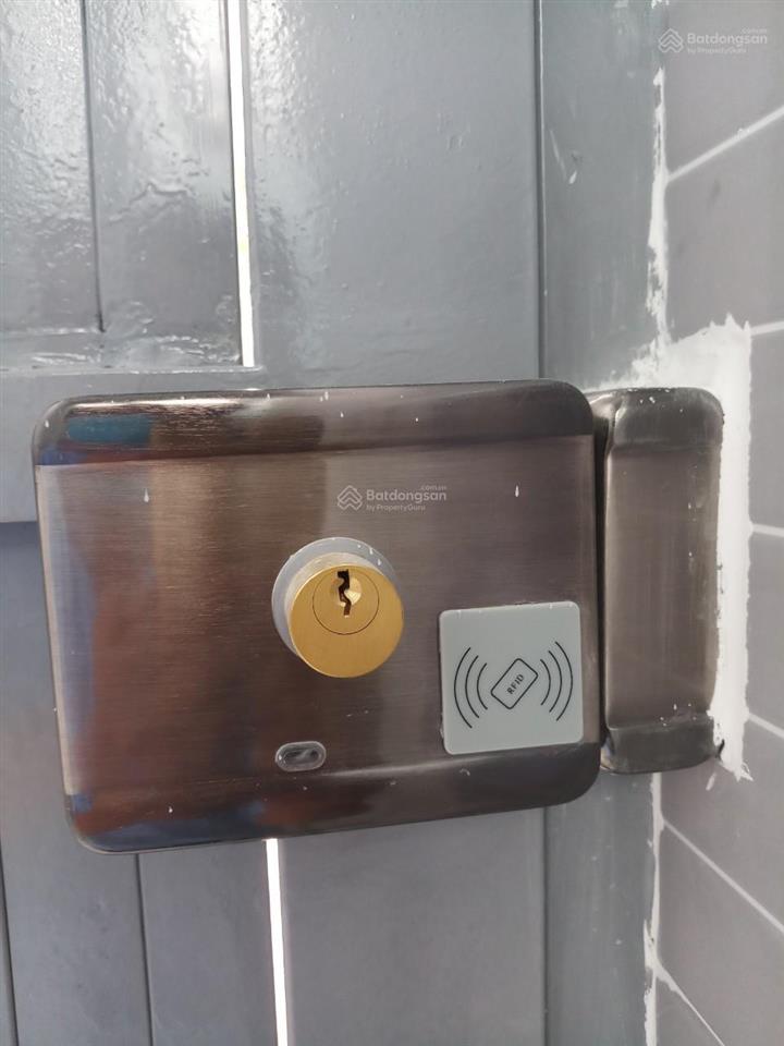 Bán gấp dãy nhà trọ dt 9m*20m, gồm 10 phòng trọ, gần ngã 4 giếng nước, hóc môn