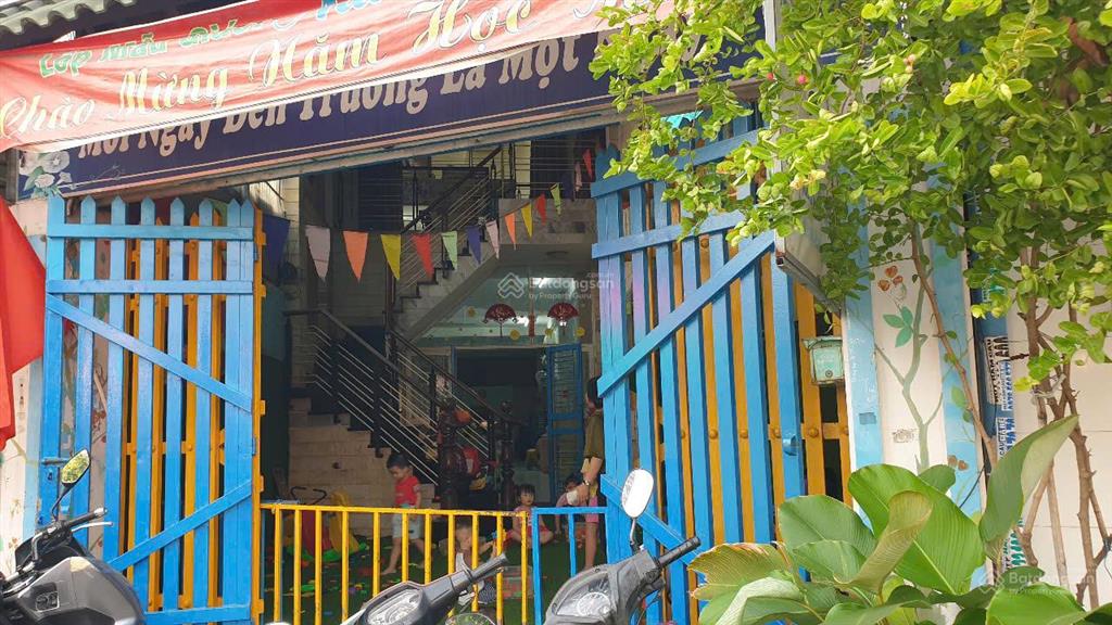 Nhà lầu dt 165m2 mặt tiền nguyễn ảnh thủ, gần ngã 4 trung chánh hóc môn