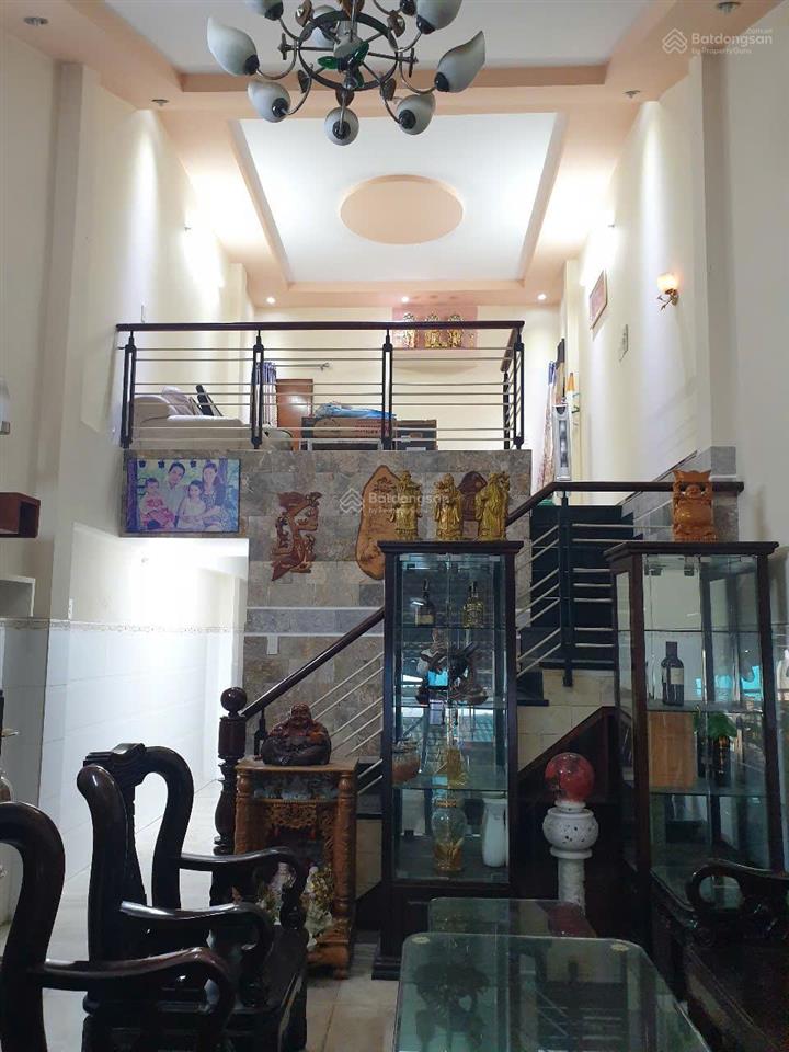 Nhà lầu dt 165m2 mặt tiền nguyễn ảnh thủ, gần ngã 4 trung chánh hóc môn