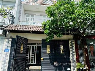 Hot  bán gấp nhà phố xinh có sân xe hơi, xã bà điểm, hóc môn