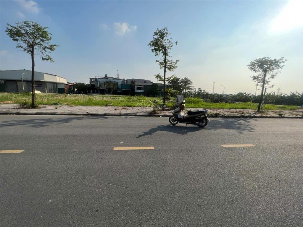 Bán đất tại dục tú, đông anh, hà nội, 19 tỷ, 132 m2 chính chủ hot!
