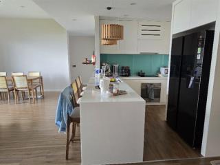 The estella 3 phòng ngủ tầng cao view thoáng hướng mát. nhà sạch đẹp giá tốt nhất 12 tỷ sẵn sổ hồng