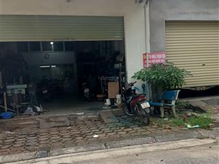 Bán gấp đất mặt phố trần cung  mặt tiền 6m, nở hậu  kinh doanh sầm uất  giá thu hồi vốn