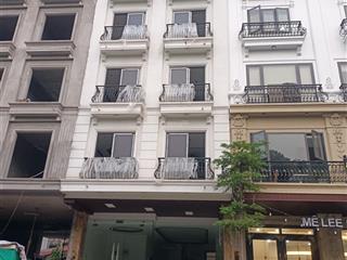 Bán toà văn phòng làn 2 mặt phố trịnh văn bô 66m2, 8t có hầm, ô tô tránh, 2 mặt thoáng, chỉ 2x tỷ
