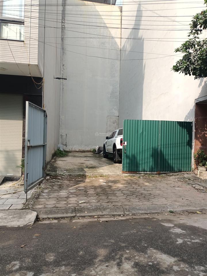 Bán đất mặt phố thiên hiền 80m2, lô góc, mặt tiền 10m, giá đầu tư 35x triệu/m2